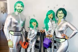 alien family halloween costume