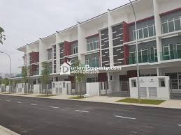 Looking for the nearest stops closest to taman puchong utama 12 ? Superlink For Sale At Taman Puchong Utama Puchong For Rm 1 039 000 By Connie Chew Durianproperty