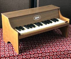 organ69 tp031 jaymar 30 keys toy piano