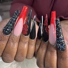 nail technicians in akron oh