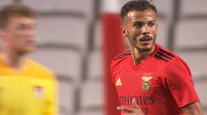 His birthday, what he did before fame, his family life, fun trivia facts, popularity rankings, and more. 86 Jogada Diogo Goncalves Slbafcb Sl Benfica