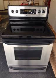 My ge spectra oven, after a self cleaning cycle is stuck on the number 1 on the digital read out. Stove Range Electric Ge Spectra Profile Performance For Sale In Redwood City Ca Offerup