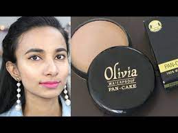 olivia pan cake makeup tutorial detail