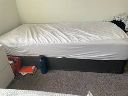 twin mattress and box spring set in
