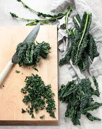 italian kale salad with peas and