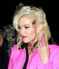 Gwen Stefani Blood Makeup No Makeup 照 ...