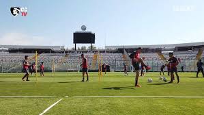 Is a football team from chile, based in santiago de chile. Video Colo Colo Prepare For Their Game Vs Union Espanola Besoccer