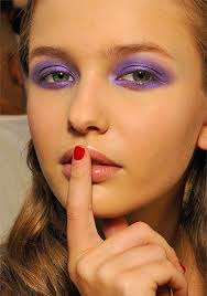summer makeup trend bright eyeshadow