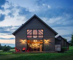 This pole barn is sturdy, easy to build, cost friendly and it features a pole barn with a 4:12 gable roof. 5 Modern Projects That Reinvent The Barn House