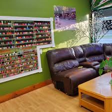 nail salons near lyly nails in welland