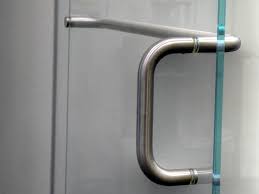 To Tighten Handle On The Glass Shower Doors