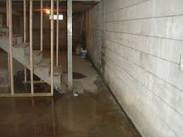 photo al lincoln de flooded basement