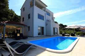 Find the right one for you. White House Luxury Seafront Apartment With Pool Tisno Croatia Booking Com