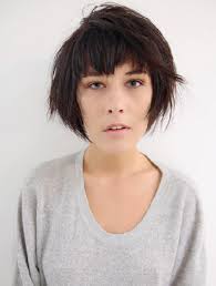 A modern take on a classic choppy hair cut that has been current since its creation almost 60 years ago, the graduated bob. Top 25 Choppy Hairstyles With Pictures Styles At Life