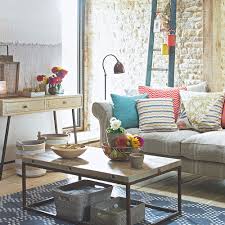 Modern country, today's hottest decorating trend, is more than just enamel signs and galvanized accents. Modern Country Style Ideas The New Rules To Follow