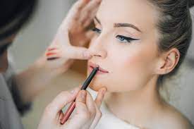 makeup the right thing for you read
