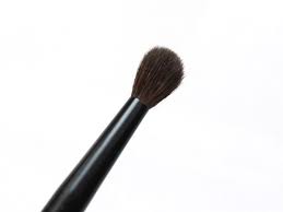 nars 42 blending eyeshadow brush review