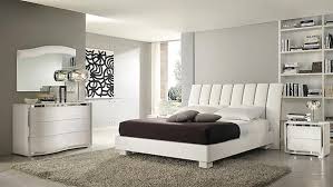 La camera da letto bianca è sinonimo di purezza ed eleganza. Camere Da Letto Moderne In Wenge