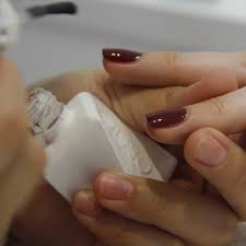 nail salon dubai manicure pedicure