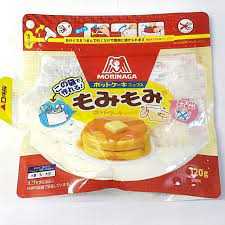 Amazon.com : Pack of 3 - Morinaga Momi Momi, Japanese Fluffy Hotcake Easy  Kit, (Just Pour Milk & Eggs, No More Clean Up!) - 120 Gram : Grocery &  Gourmet Food