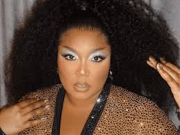 lizzo s makeup artist gave us the best