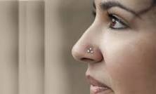 what-side-should-a-girl-pierce-her-nose