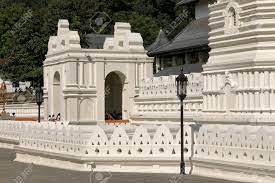 スリランカのカンディのスリ・ダラダ・マリガワ寺院の写真素材・画像素材 Image 97879050