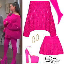 selena gomez snl pink outfit steal