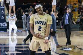 Using our service you can easily watch free online basketball broadcast of the favorite team oral roberts golden eagles. Oru Basketball Golden Eagles Travel To Denver For Last Road Game Of Regular Season Oru Sports Extra Tulsaworld Com