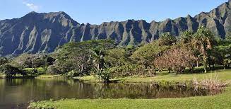 Honolulu botanical gardens is de naam van een netwerk van vijf botanische tuinen, die zich bevinden in oahu (hawaï). Hbg Ho Omaluhia