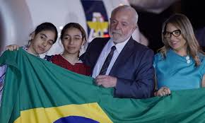 Lula garante que Brasil tentará trazer mais gente da Faixa de Gaza ...