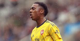 #htafc have completed the signing of chris willock on loan from @slbenfica_en for the rest of the 2019/20. Where Are They Now The Six Arsenal Teenagers To Start On Pl Opening Day Planet Football