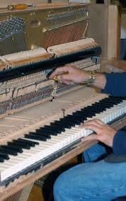 The cost to repair or replace broken strings can vary depending on the type of string, with prices ranging from $20 to $98. Faqs About Piano Tuning Amro Music Memphis Tn