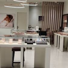 bluestone jewellery showrooms in delhi