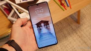 El fondo de pantalla pueda cambiar radicalmente el aspecto de tu móvil. Descarga Los Temas De Los Huawei P30 Y Todos Sus Fondos De Pantalla