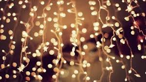 Tons of awesome christmas backgrounds to download for free. Golden Aesthetic Tumblr Christmas Aesthetic Christmas Lights Wallpaper Christmas Wallpaper