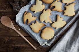 A basic shortbread cookie recipe has four to five ingredients depending on whether or not you add salt. Sugarfree Halloween Cookies Diabetic Recipe Diabetic Gourmet Magazine