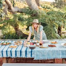 dinner party table settings