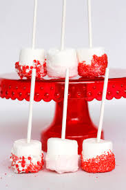 These easy and inexpensive valentine marshmallow pops make a great treat for school, friends, neighbors and family. Valentine Marshmallow Pops Sarah In The Suburbs