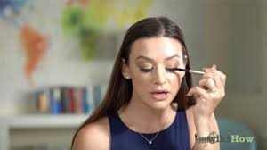 how do you apply eyeliner wikihow
