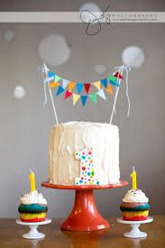 https://www.stayathomemum.com.au/my-kids/32-over-the-top-first-birthday-cakes/ gambar png