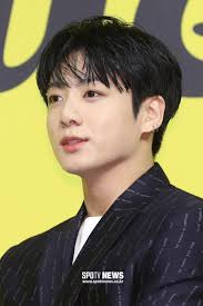 319,624 likes · 333 talking about this. Bts S Jungkook Totally Aged Backwards After Cutting His Hair Short For The Butter Press Conference Koreaboo