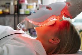 led light therapy for skin uses benefits