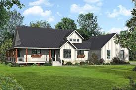 22 Must See Farmhouse House Plans With