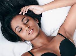 Can You Prevent Your Boobs From Sagging If You Sleep With A Bra? | SELF