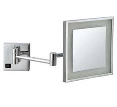 magnifying mirror with light for