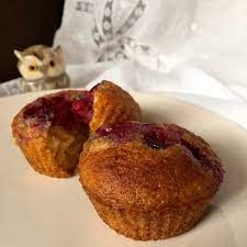 Bademli Vişneli muffin – Ama ama… 137 kalori | Mut
