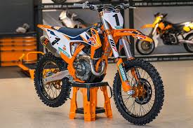 ktm 2020 450 sx f powerful dirt bike