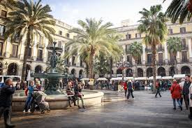 Barcellona è la capitale della catalogna. 5 Modi Per Non Sembrare Un Turista A Barcellona Come Evitare Gli Errori Tipici Del Turista E Sembrare Un Abitante Del Posto Go Guides