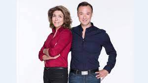 Le "Téléshopping" fête ses 33 ans sur TF1 : "On est là pour présenter mais  pour vendre aussi" | TF1 INFO